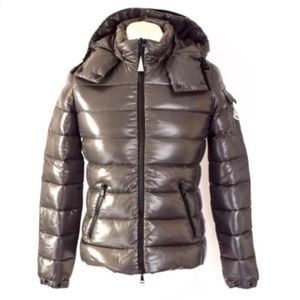 Moncler Baddy Puffer gray